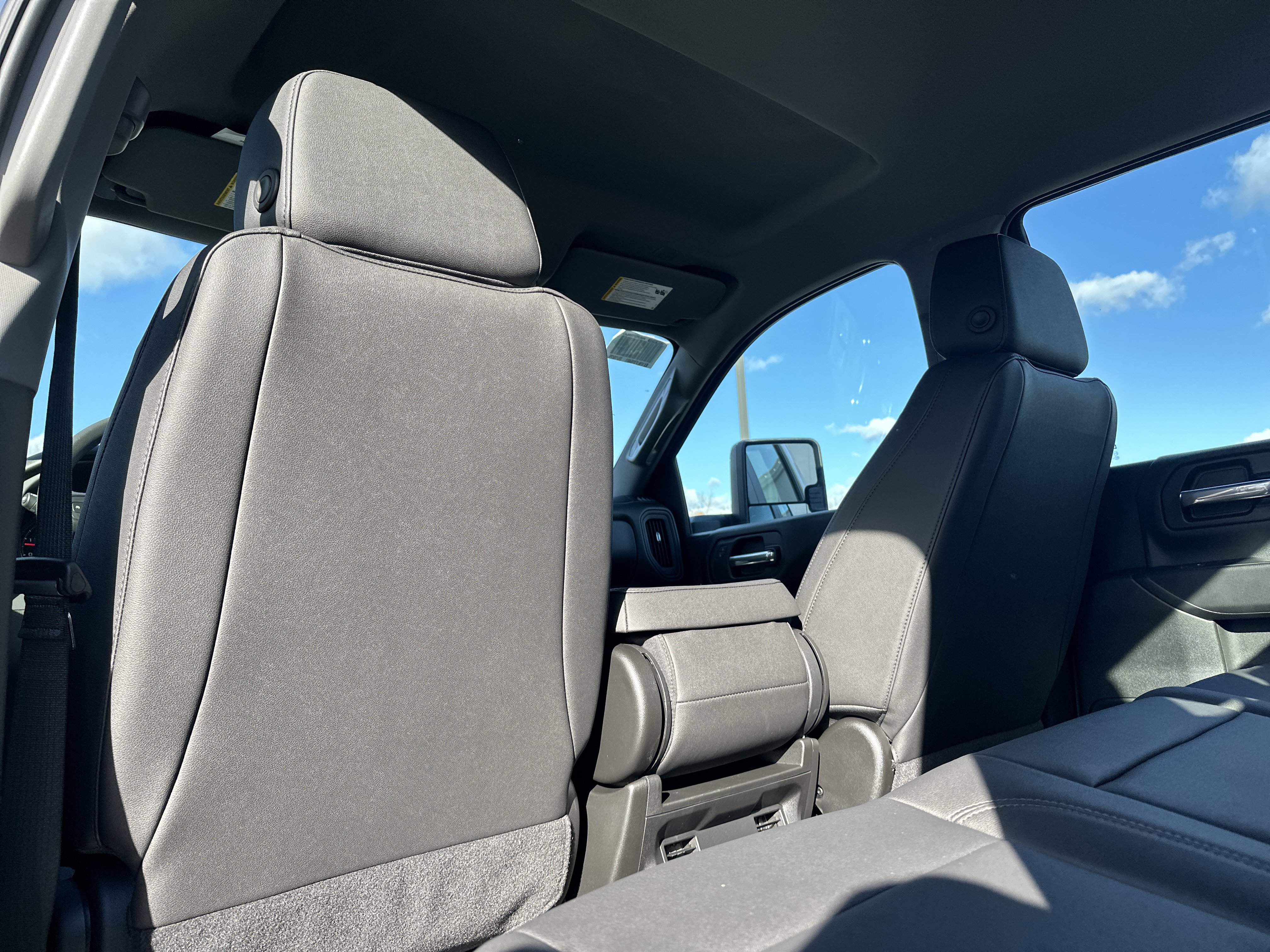 New 2025 GMC Sierra 2500 Pro w/ Snow Plow Prep/Camper Package image 27