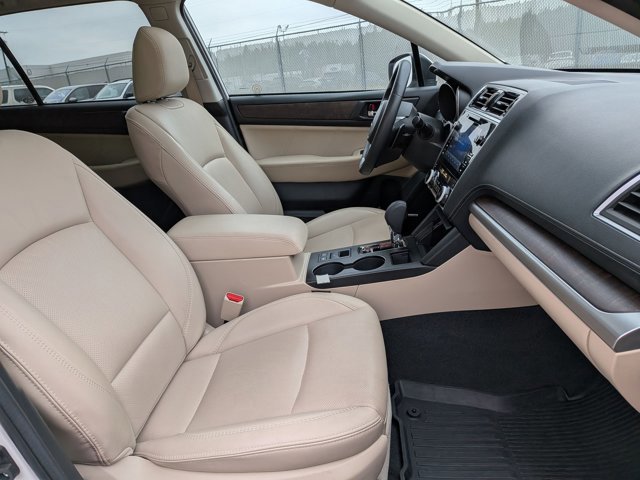Used 2019 Subaru Outback 3.6R Limited w/ Popular Package #2 image 23