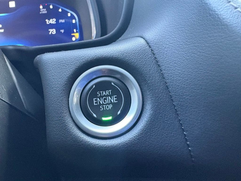 Used 2022 Chevrolet Tahoe High Country AWD/4WD image 23