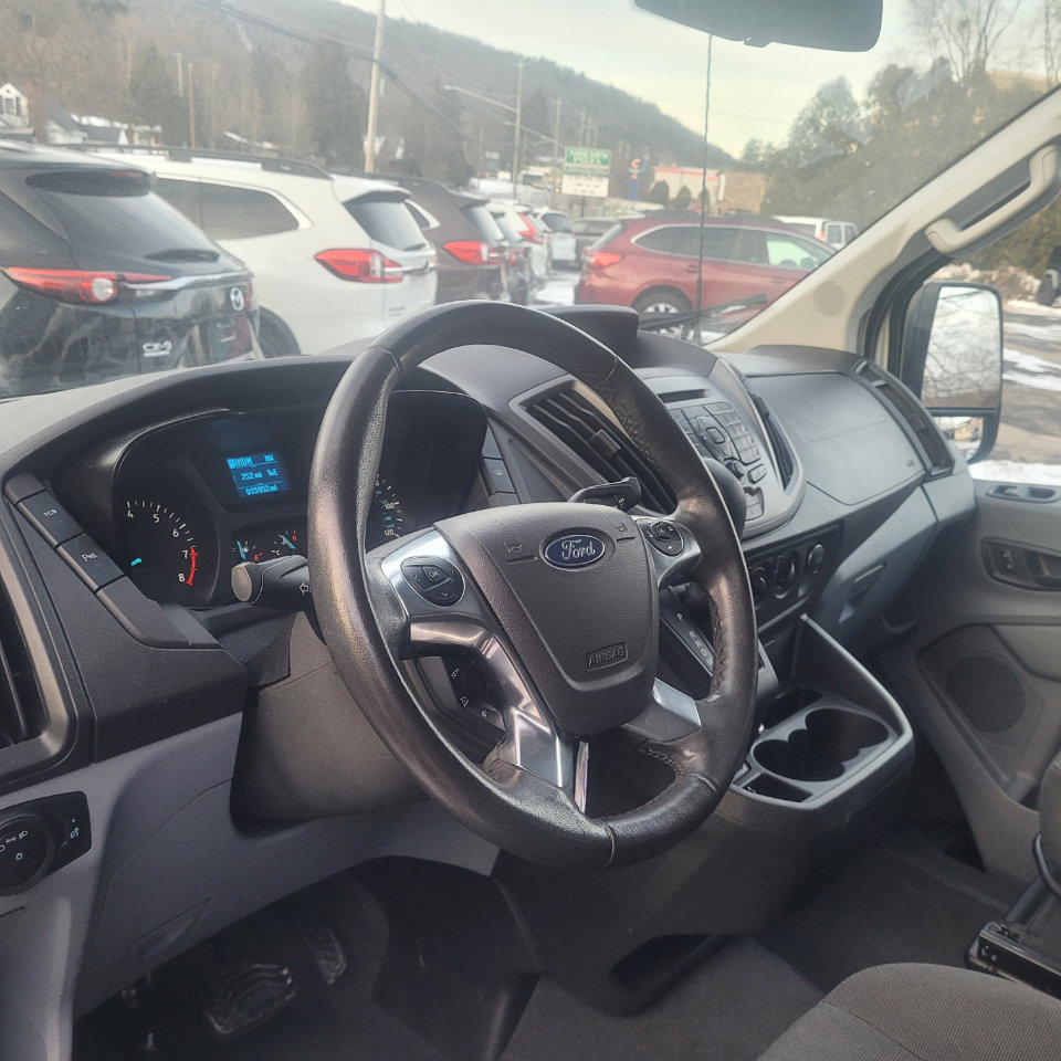 Used 2016 Ford Transit 150 XL image 14