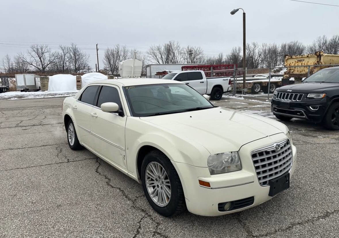Used 2008 Chrysler 300 Touring image 5
