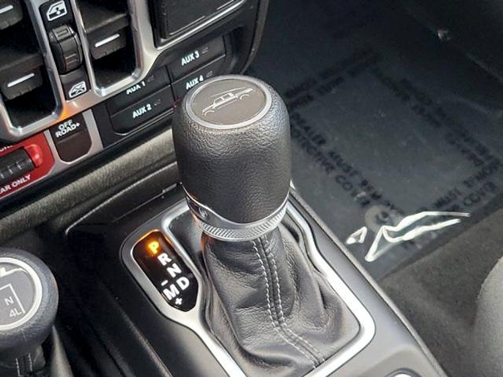 Used 2024 Jeep Gladiator Sport AWD/4WD image 29