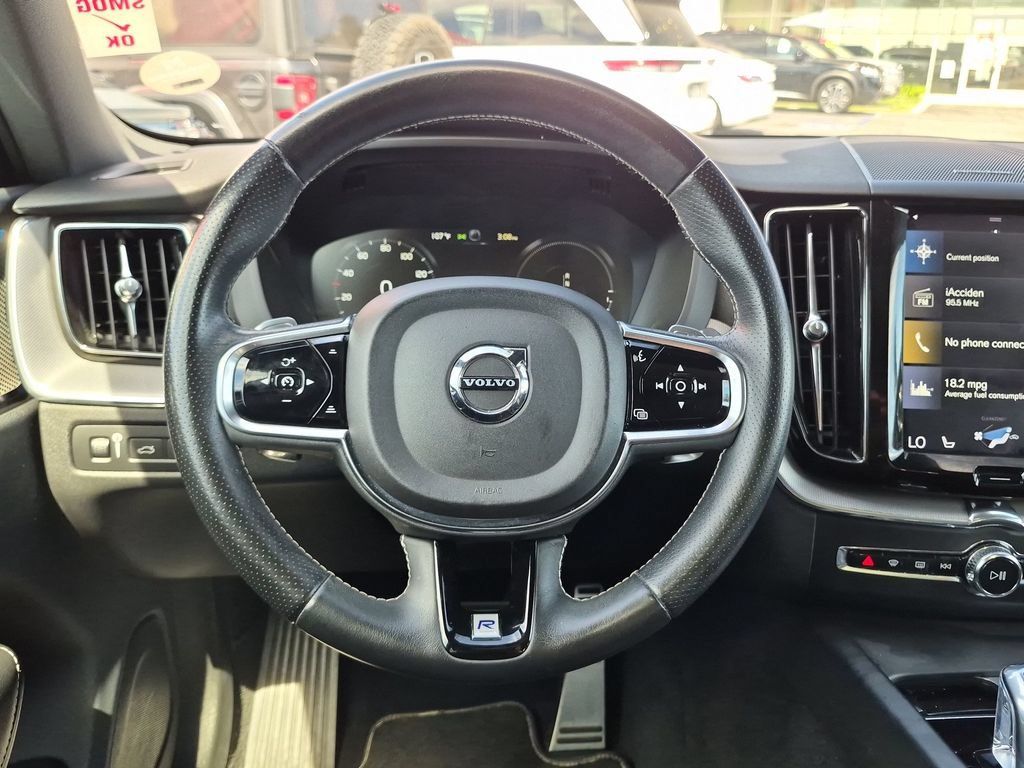 Used 2019 Volvo XC60 T8 R-Design w/ Advanced Package AWD/4WD image 18