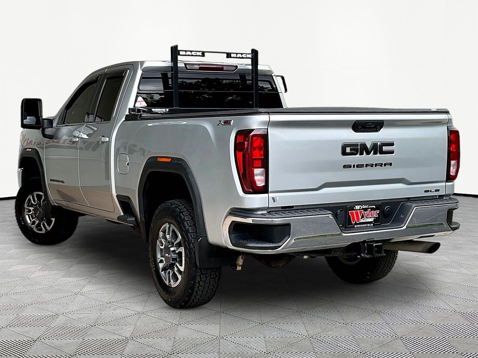 Used 2022 GMC Sierra 2500 SLE w/ SLE Convenience Package AWD/4WD image 4