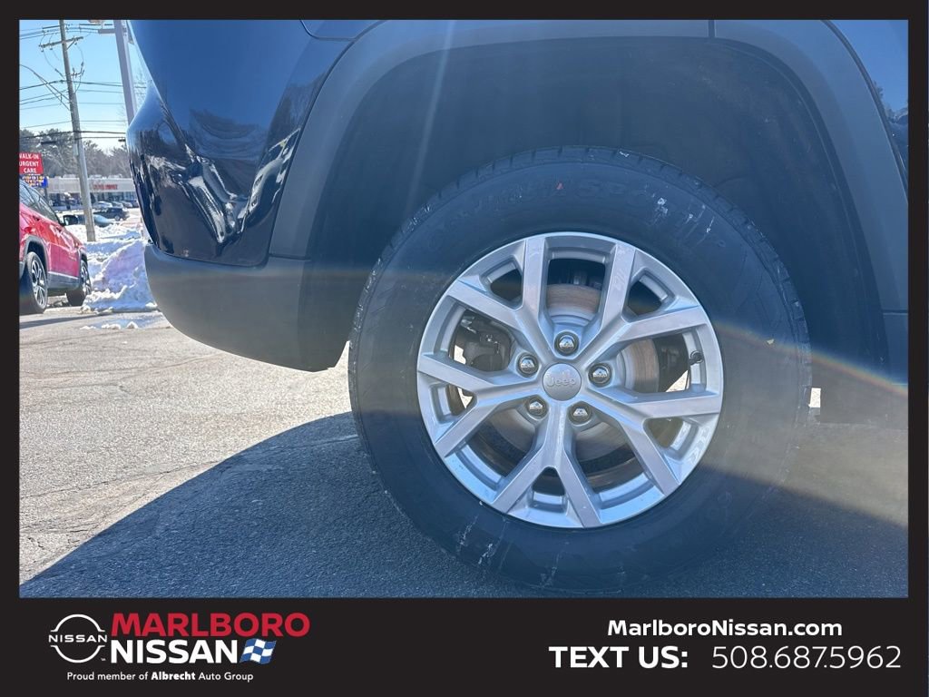 Used 2023 Jeep Grand Cherokee Limited image 9