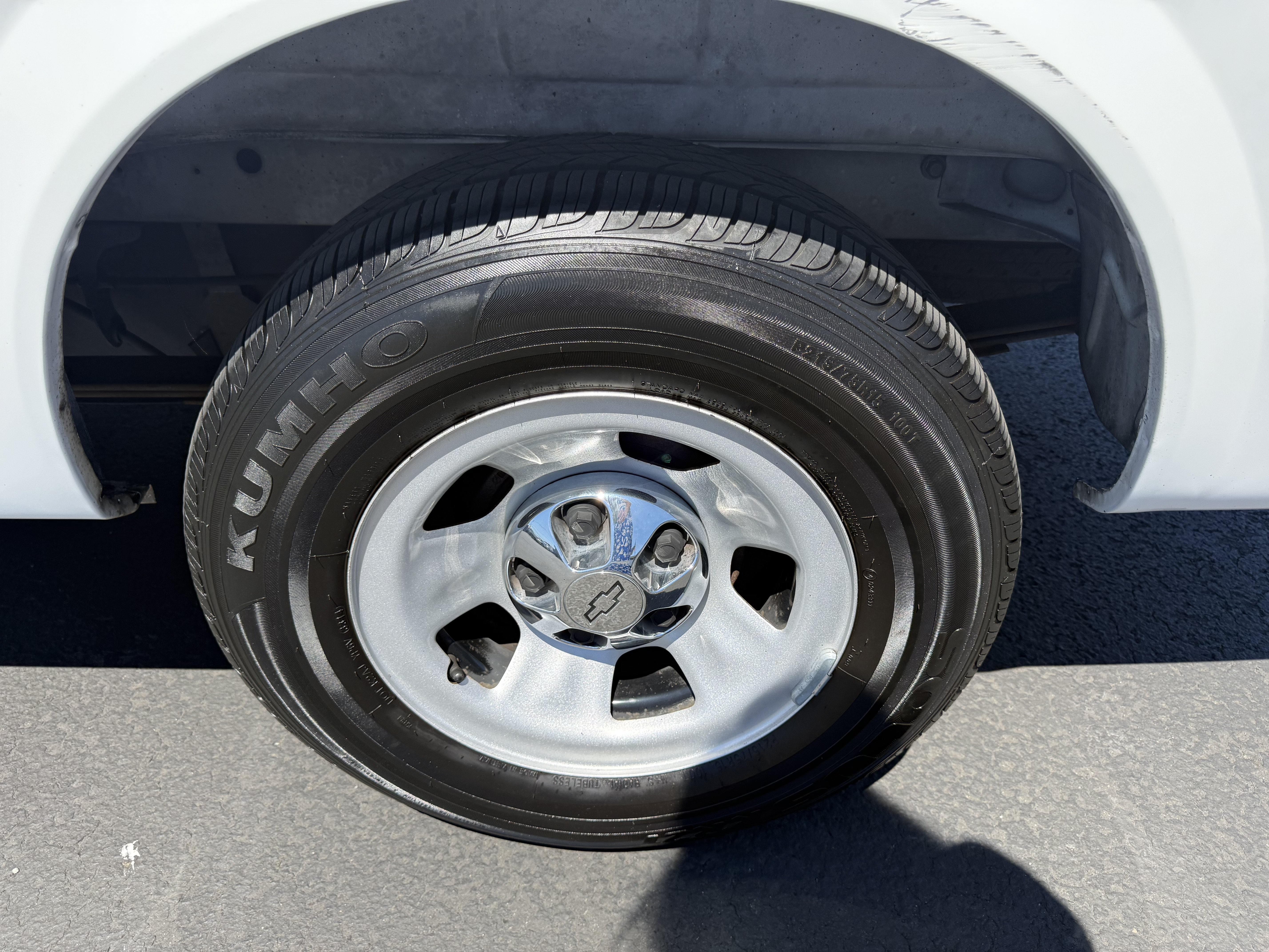 Used 2002 Chevrolet Astro RWD image 10