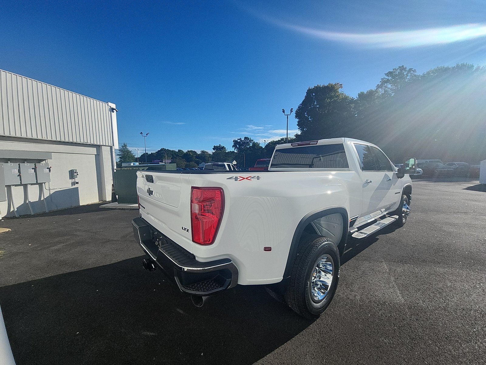 New 2026 Chevrolet Silverado 3500 LTZ w/ LTZ Convenience Package AWD/4WD image 5