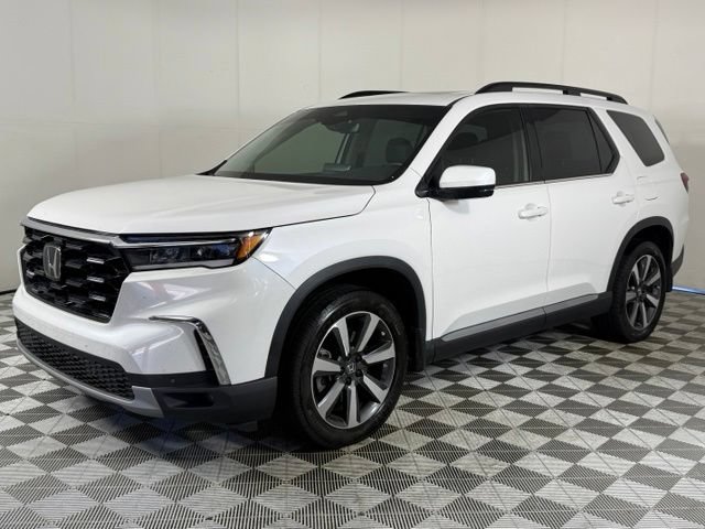 Used 2025 Honda Pilot Touring image 58