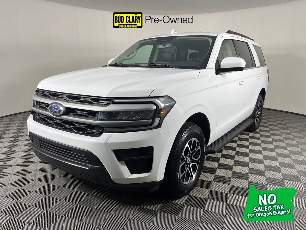 Used 2024 Ford Expedition XLT image 1