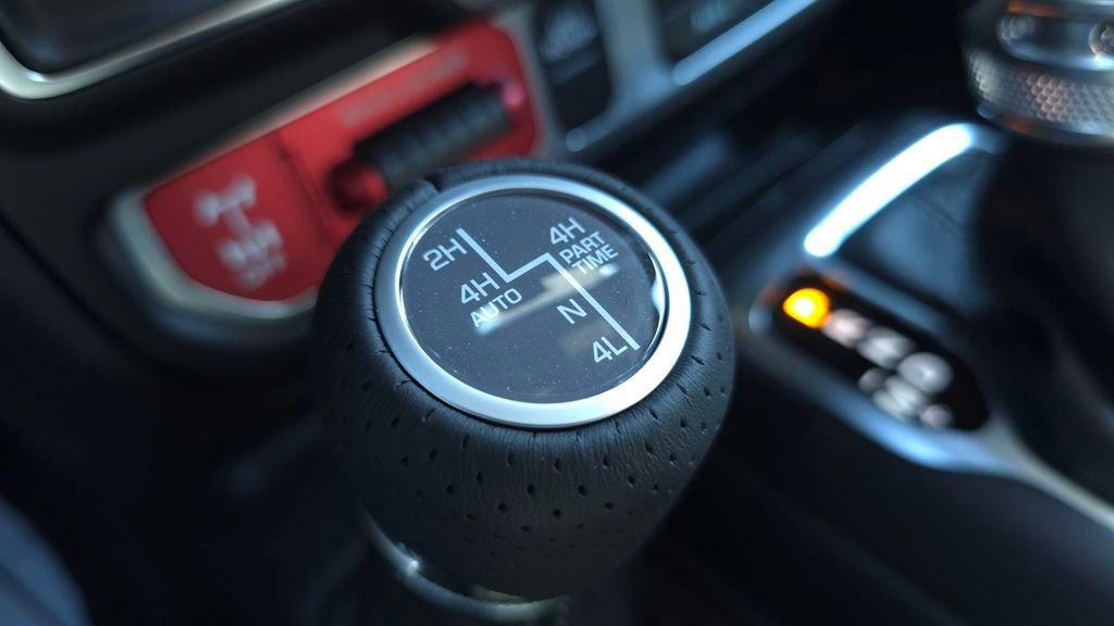 New 2026 Jeep Gladiator Mojave AWD/4WD image 38