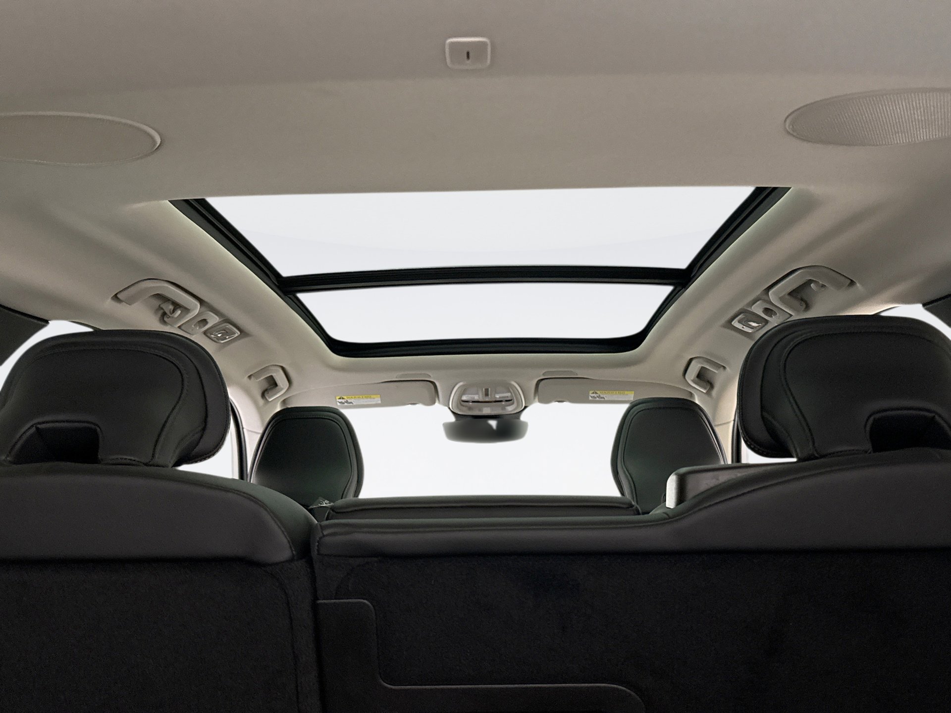 Used 2022 Volvo XC60 B5 Inscription w/ Climate Package image 18