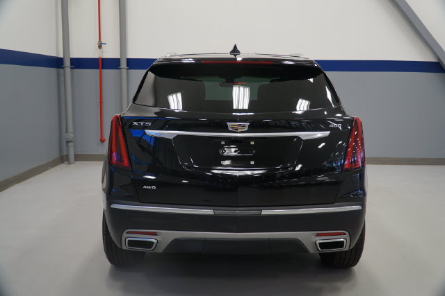 Used 2021 Cadillac XT5 Premium Luxury AWD/4WD image 5
