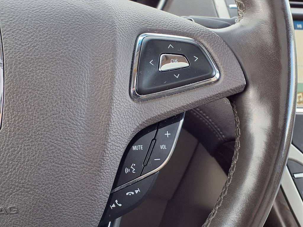 Used 2017 Lincoln MKX Reserve w/ Driver Assistance Package image 25