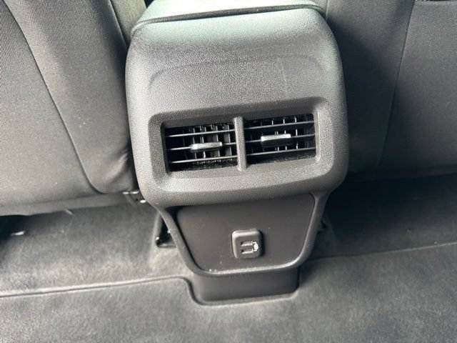 Used 2024 Chevrolet Equinox LT AWD/4WD image 29