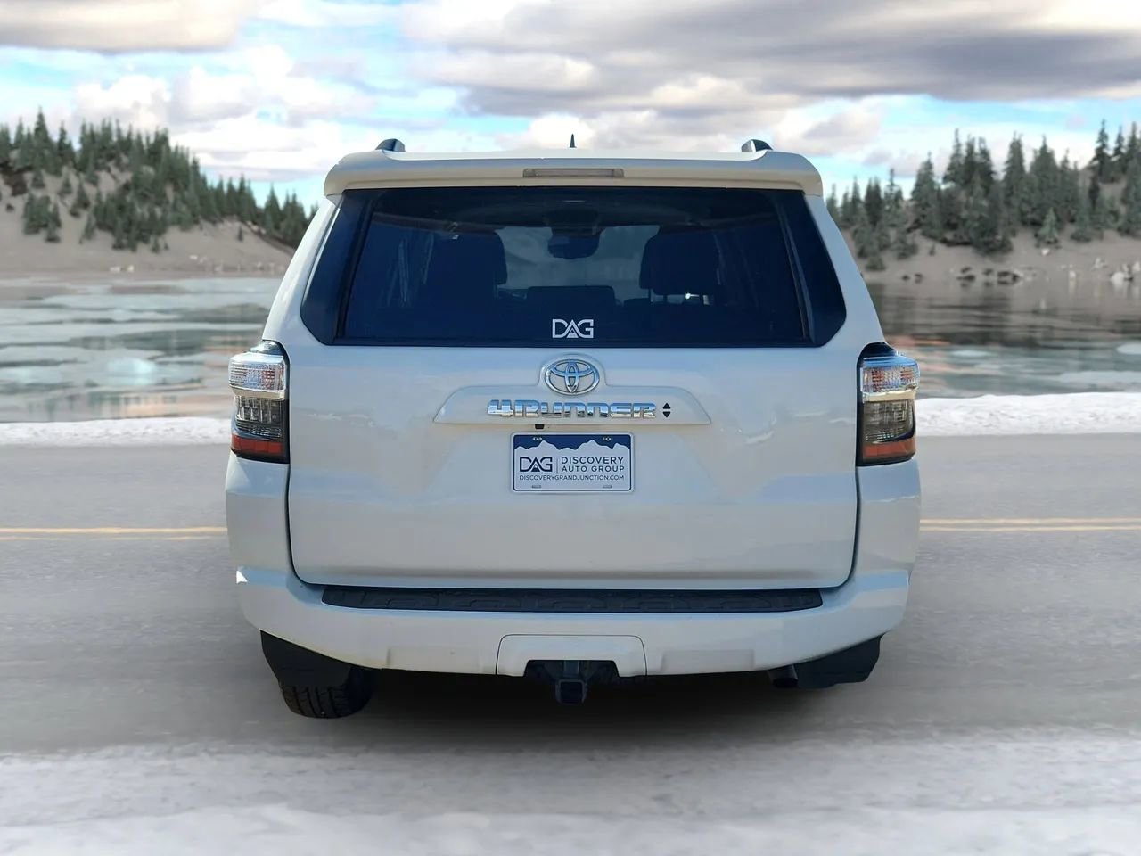 Used 2024 Toyota 4Runner SR5 Premium image 6