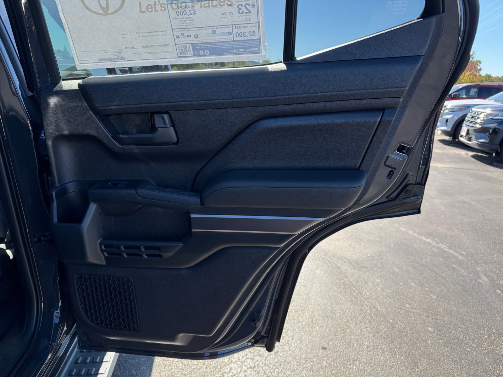 New 2025 Toyota 4Runner TRD Off-Road image 27