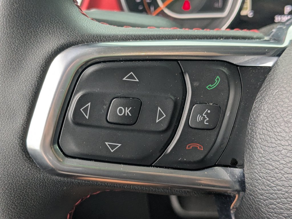 Used 2023 Jeep Gladiator Rubicon w/ LED Lighting Group AWD/4WD image 11