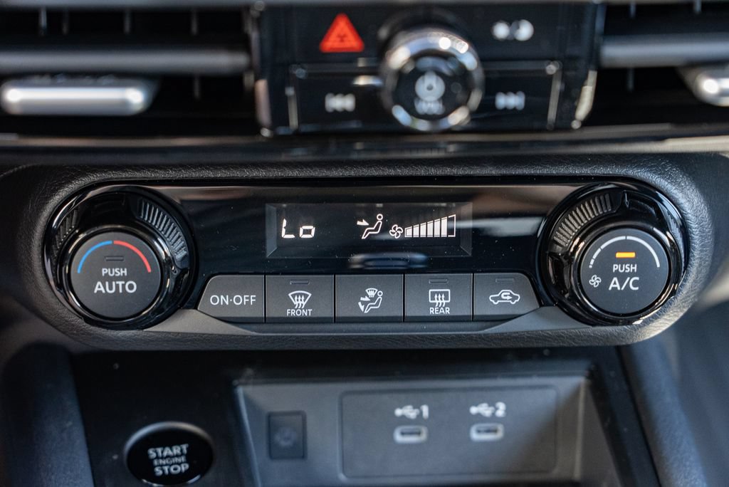 New 2026 Nissan Kicks SV AWD/4WD image 18