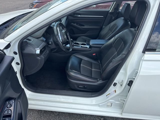 Used 2023 Nissan Altima 2.5 SR image 9