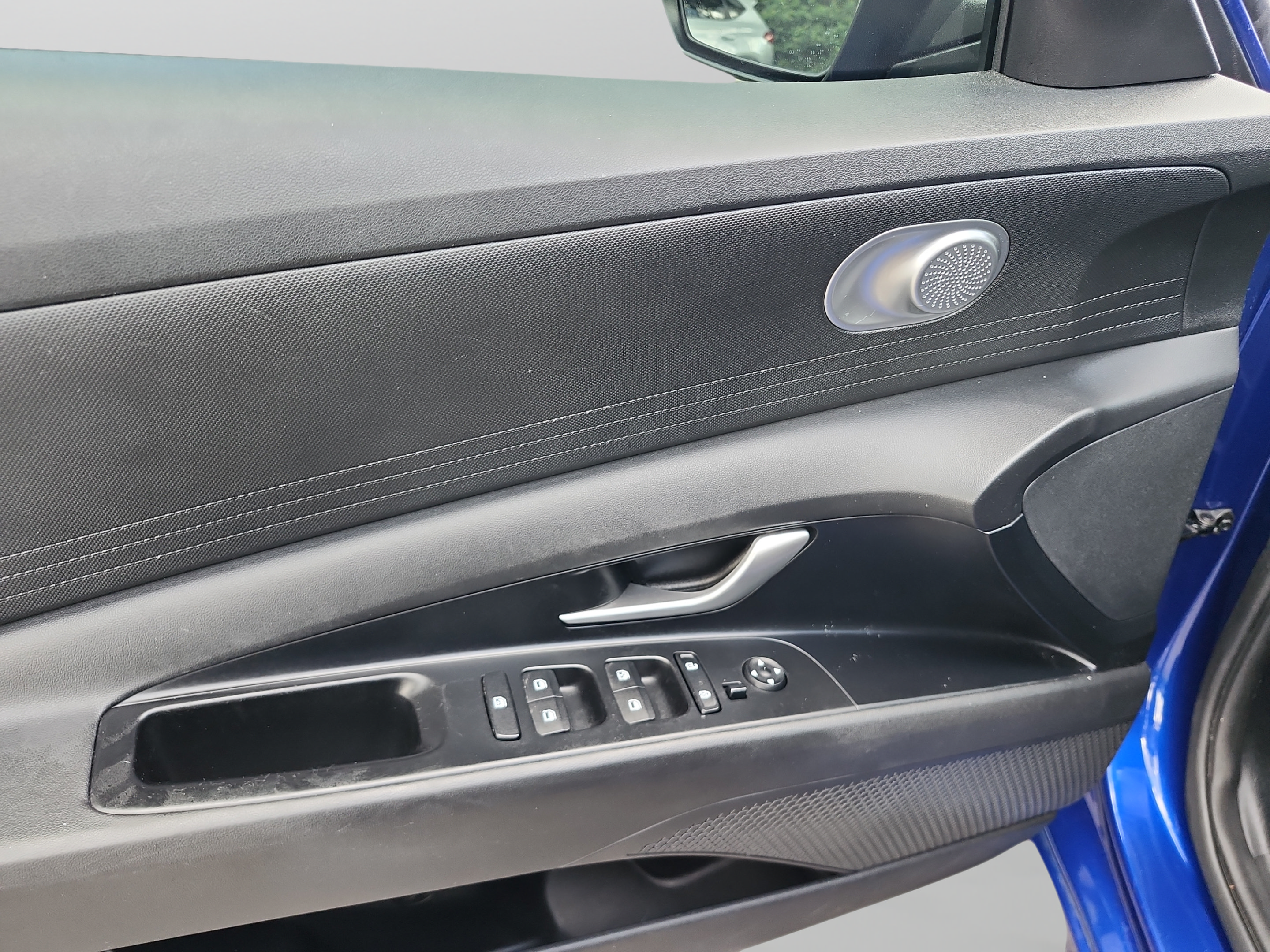 Used 2021 Hyundai Elantra SEL FWD image 15