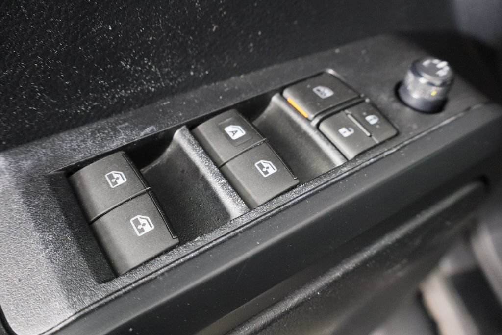 Used 2019 Toyota Tacoma SR RWD image 22