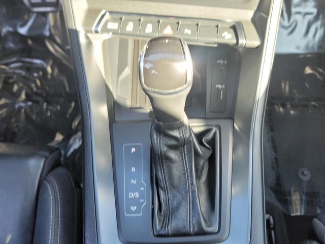 Used 2020 Audi Q3 2.0T Premium Plus w/ Premium Plus Package image 21
