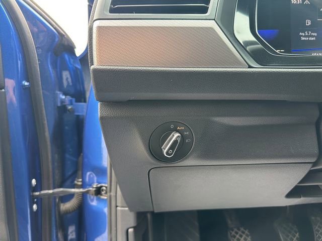 Used 2022 Volkswagen Jetta Sport image 21