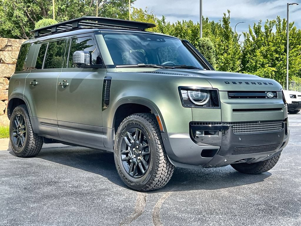 New 2026 Land Rover Defender 110 S AWD/4WD image 7
