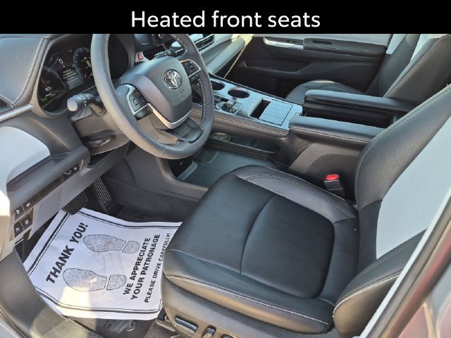 Certified 2025 Toyota Sienna XSE w/ XSE Plus Package AWD/4WD image 12