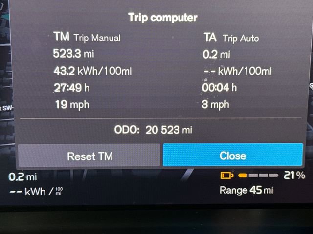 Used 2023 Volvo XC40 Recharge Ultimate AWD/4WD image 22
