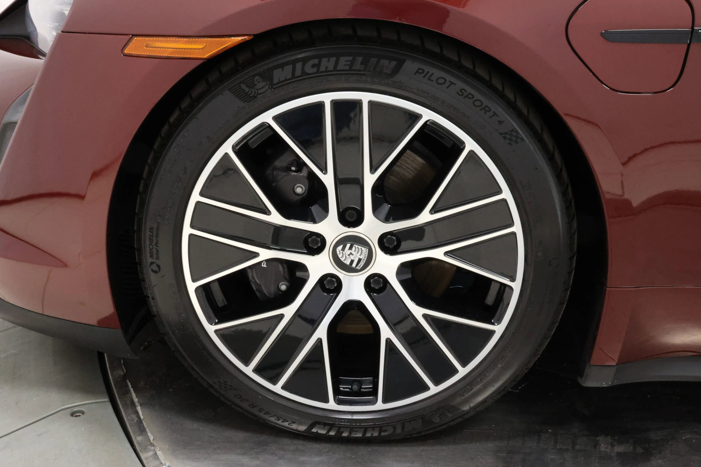 Used 2022 Porsche Taycan image 83