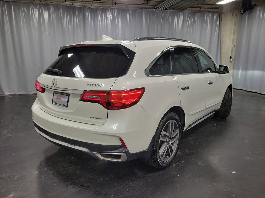 Used 2017 Acura MDX SH-AWD image 8
