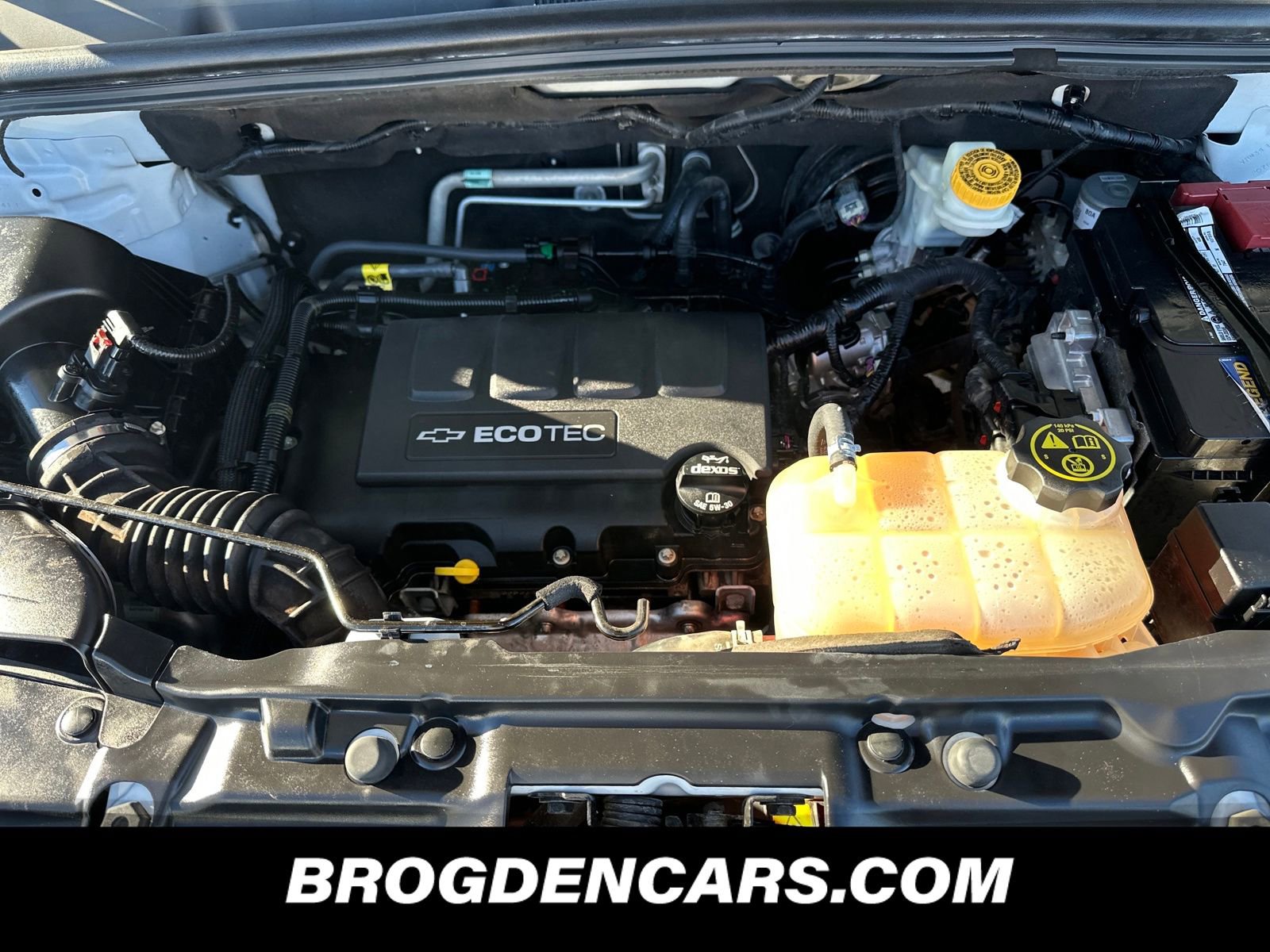 Used 2017 Chevrolet Trax LT w/ LT Convenience Package image 10