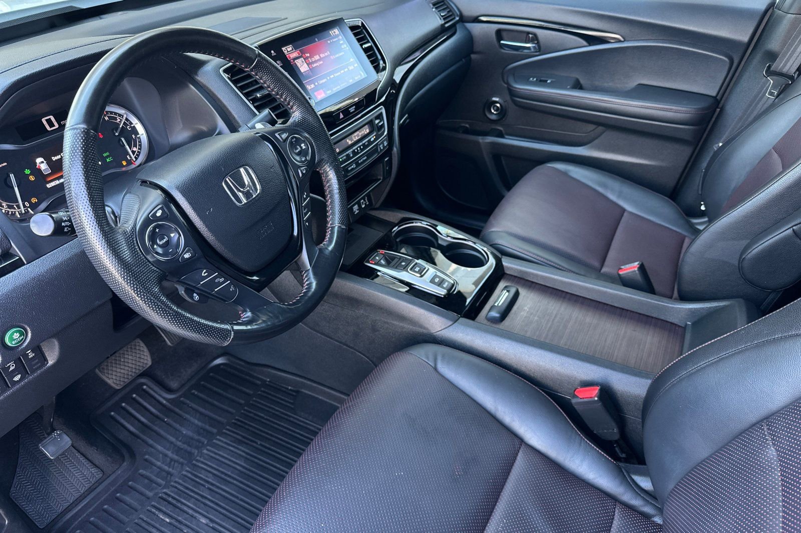 Used 2023 Honda Ridgeline Black Edition image 9