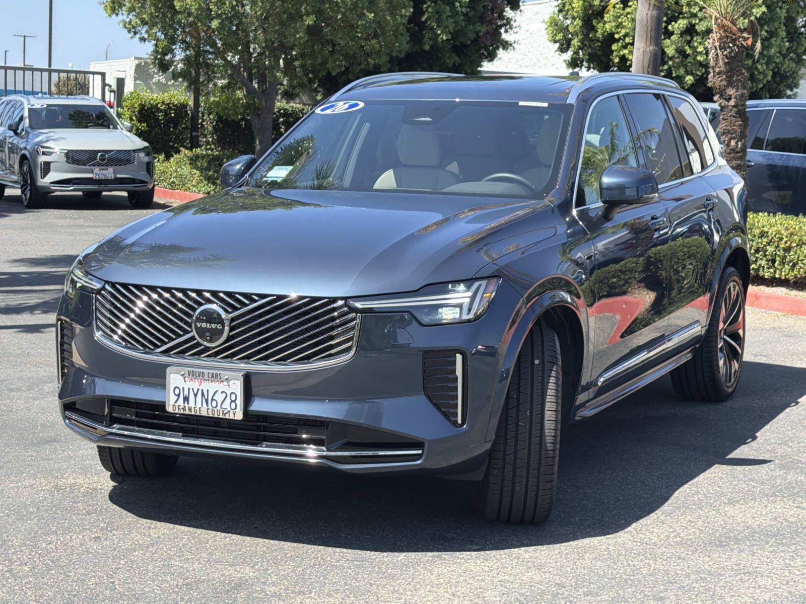 Used 2026 Volvo XC90 B6 Plus w/ Protection Package Premier AWD/4WD image 3