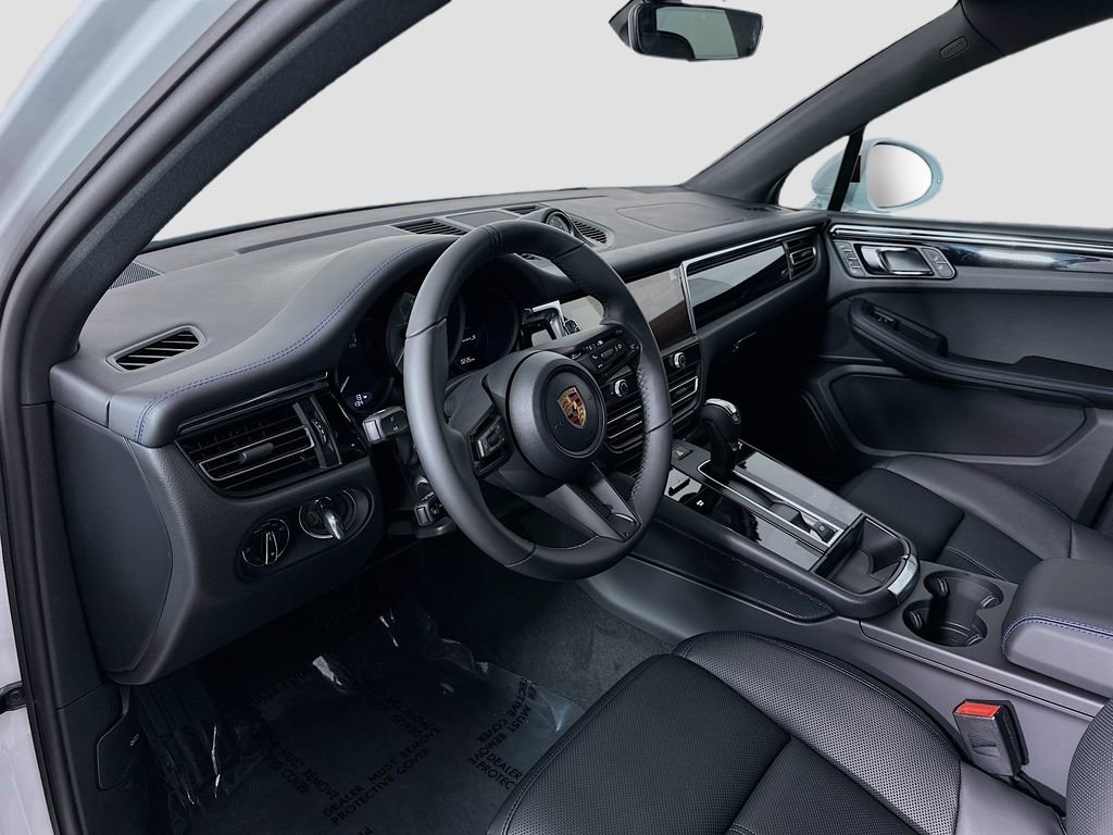 New 2026 Porsche Macan S image 4