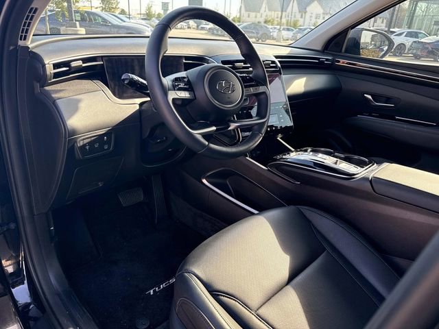 Used 2024 Hyundai Tucson Limited image 25