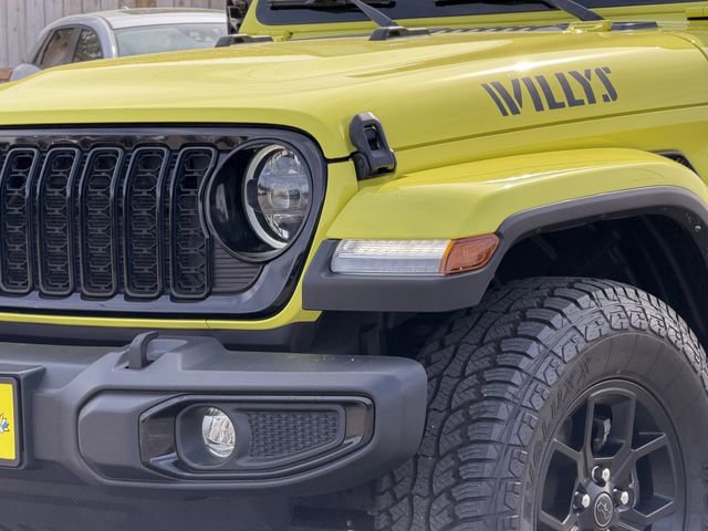 Used 2024 Jeep Gladiator Sport AWD/4WD image 6
