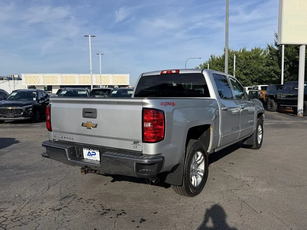 Used 2017 Chevrolet Silverado 1500 LT w/ All Star Edition AWD/4WD image 6