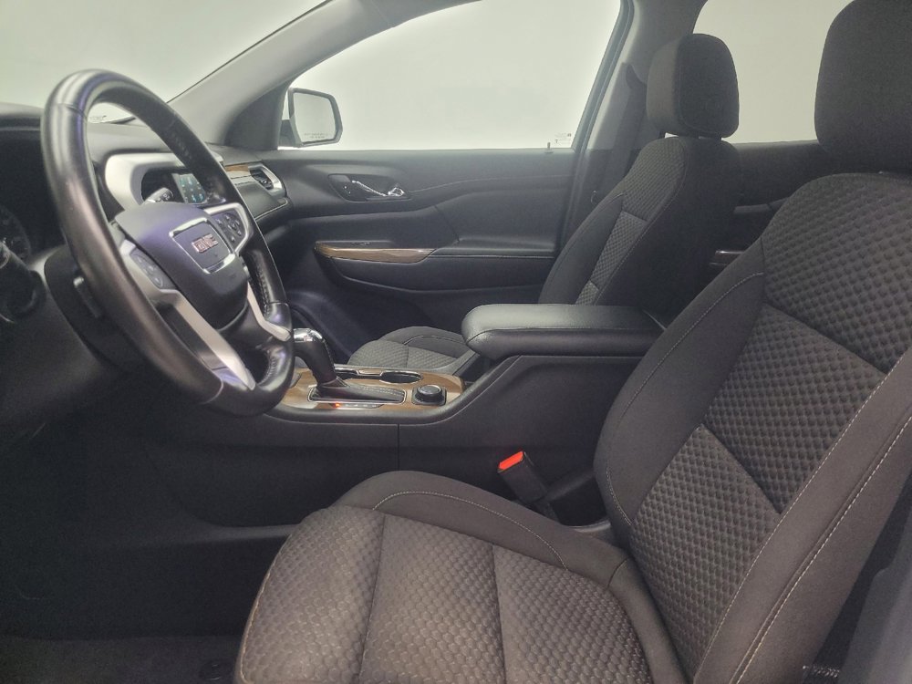 Used 2019 GMC Acadia SLE FWD image 17