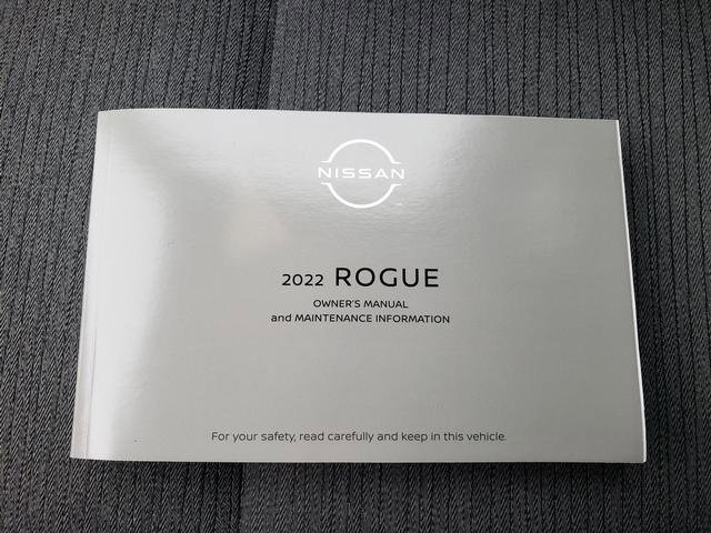 Used 2022 Nissan Rogue SV image 25