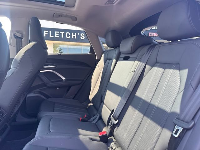 Certified 2025 Audi Q5 Premium Plus AWD/4WD image 12