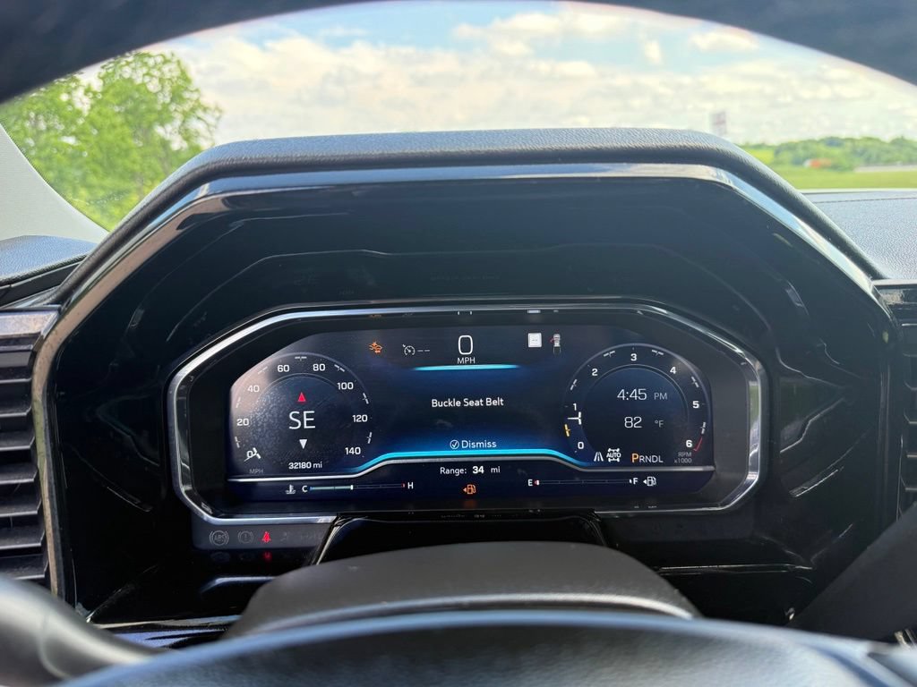Used 2023 Chevrolet Silverado 1500 LT AWD/4WD image 33