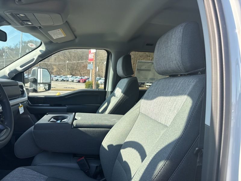 New 2026 Ford F350 XLT w/ XLT Premium Package image 20