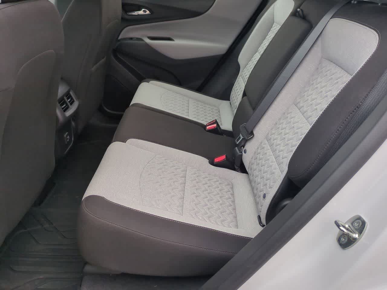 Used 2023 Chevrolet Equinox LS w/ LPO, Floor Liner Package AWD/4WD image 18