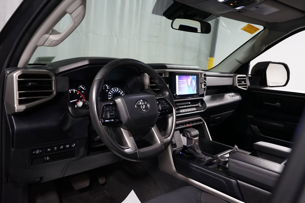 Used 2022 Toyota Tundra SR5 w/ Convenience Package image 12