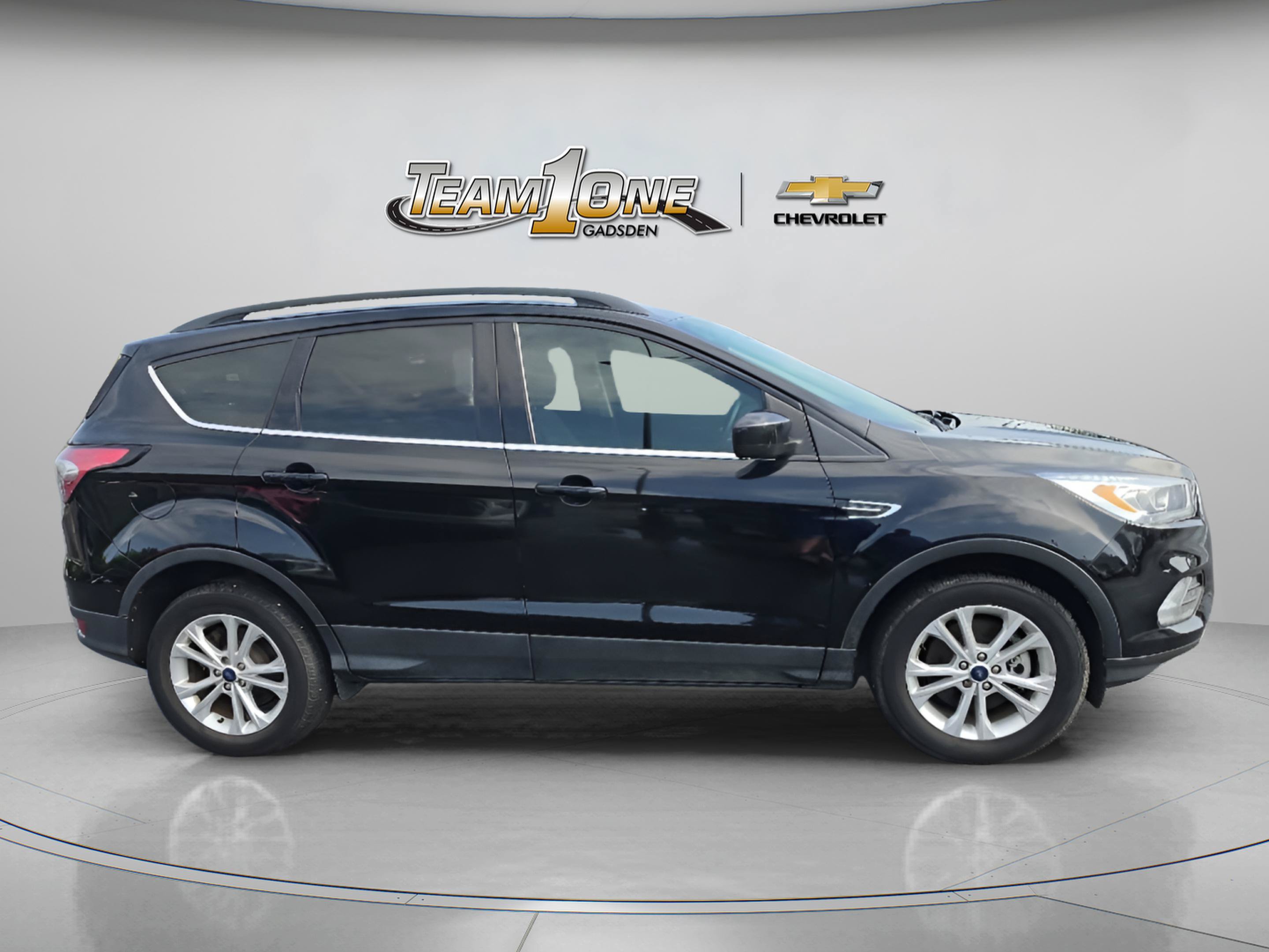 Used 2018 Ford Escape SEL AWD/4WD image 9