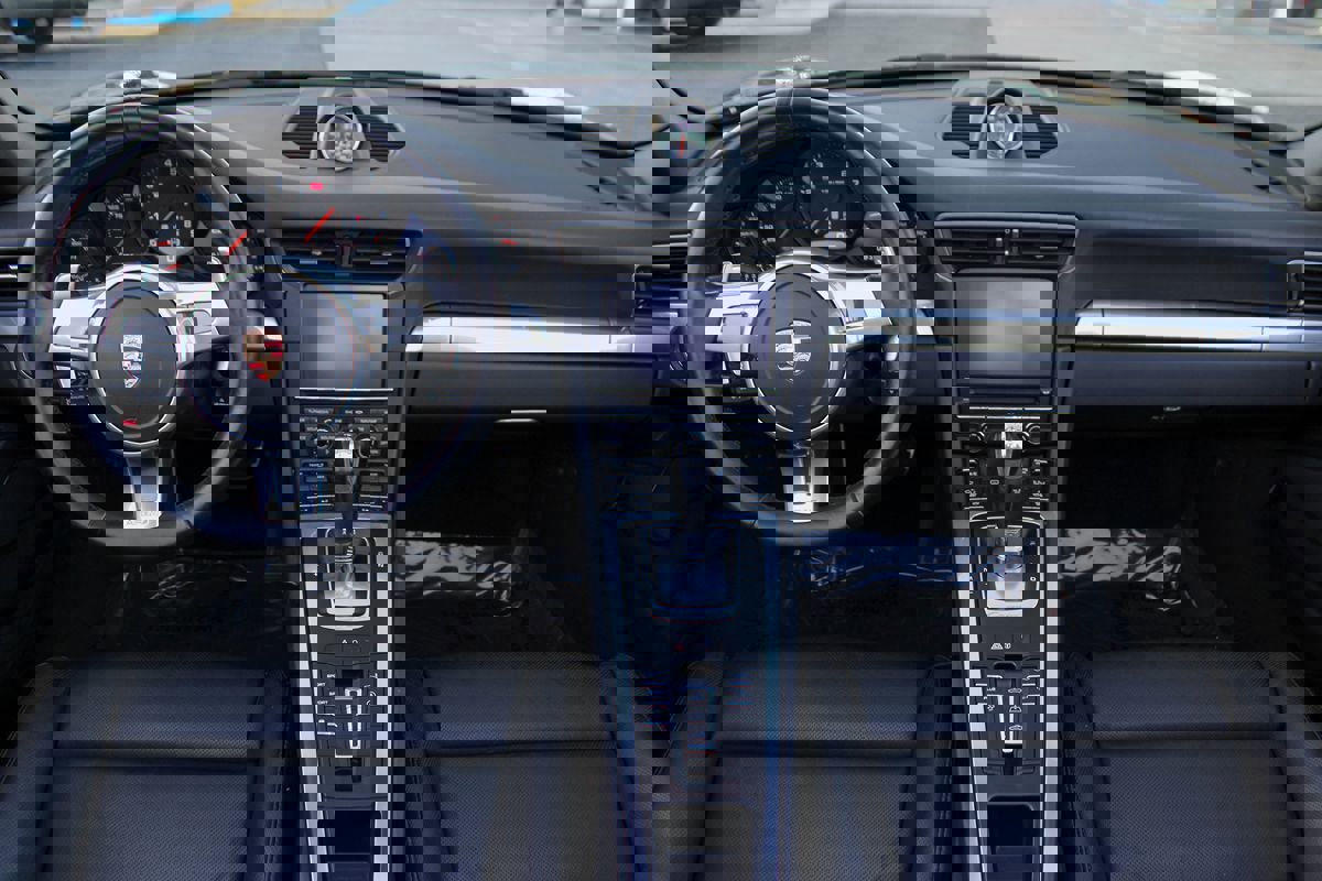 Used 2013 Porsche 911 Carrera image 14