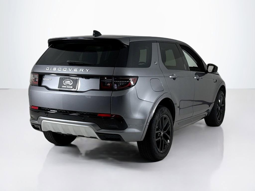 Used 2025 Land Rover Discovery Sport S image 5