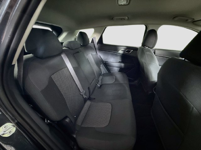 Used 2023 Kia Sportage LX AWD/4WD image 25